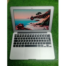 Ноутбук MacBook Air 11 2013