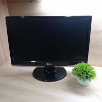 Монитор 20" LG Flatron W2053S